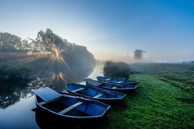 Best of Dutch Countryside: Giethoorn, Windmills, Secret Villages - How a Dutch clog is made