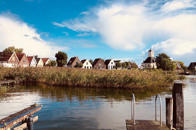 Best of Dutch Countryside: Giethoorn, Windmills, Secret Villages - The long road back to Amsterdam