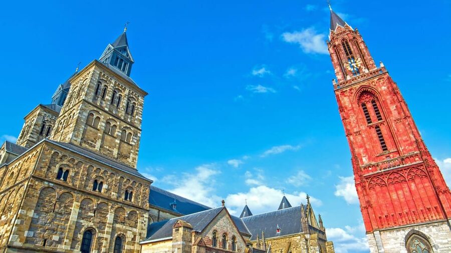 Best of Maastricht: Private Walking Tour with a Local - The Maastricht Caves and optional paid stops