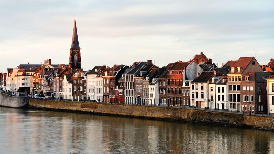 Best of Maastricht: Private Walking Tour with a Local - Meeting at Vrijthof Square