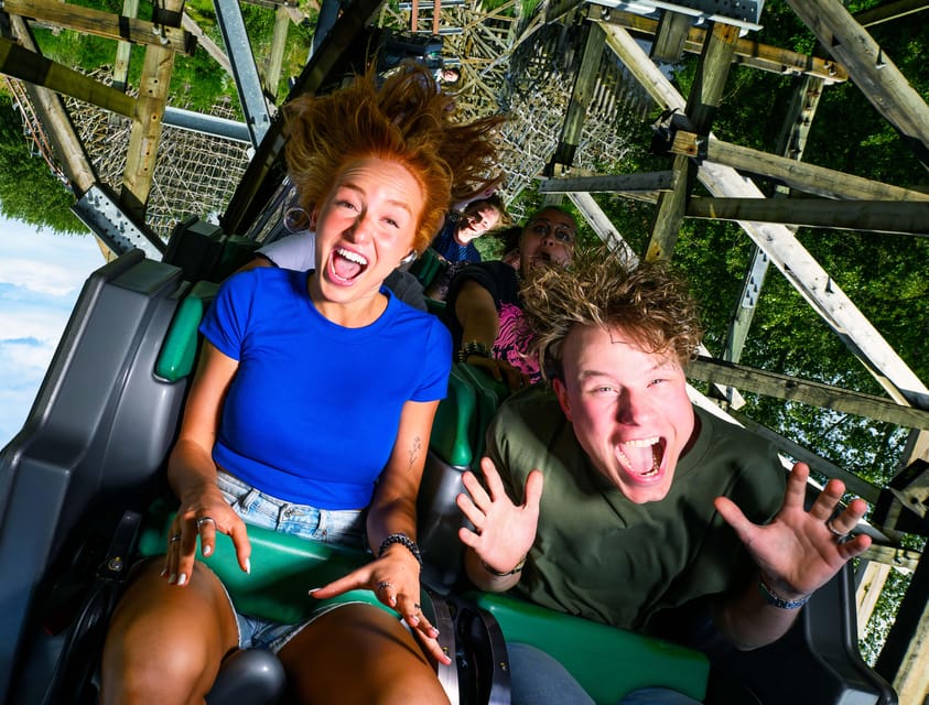 Biddinghuizen: Walibi Holland Entry Ticket - Starting gently before the big rides