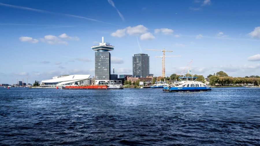 Bike Tour of Amsterdam Old Town, Top Attractions and Nature - Meeting your guide and getting set up