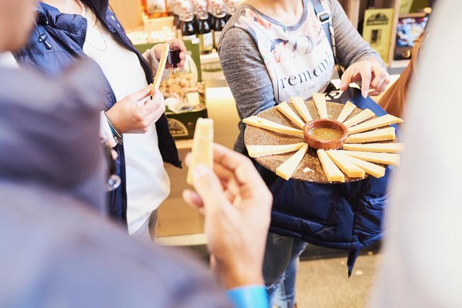 Biking Rotterdam Food Tour with Local Guide - Key points at a glance