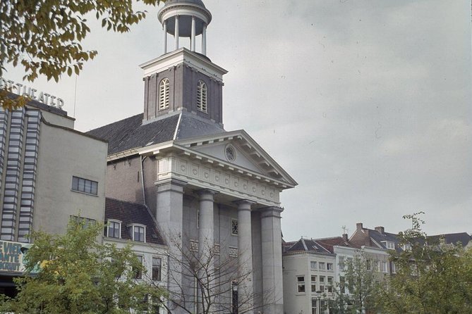 Castles, Canals and Good Folk: A Self-Guided Audio Tour of Utrecht - Starting at Hoog Catharijne