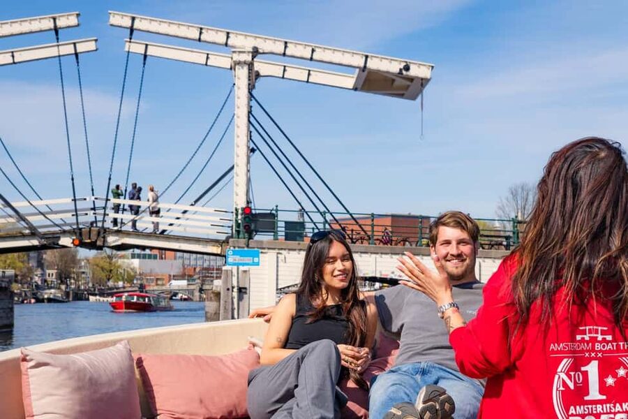 CHEESE AND DRINKS TOUR: A TASTE OF AMSTERDAM ON THE CANALS - NEMO and the Maritime Museum