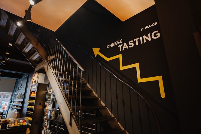 Cheese and Wine tasting in Amsterdam - Damrak 62HS: starting in the Old Amsterdam Cheese Store
