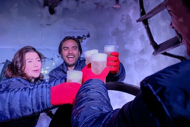 Combo Ticket: Xtracold Icebar Amsterdam and 1-Hour Canal Cruise - How the two activities fit together