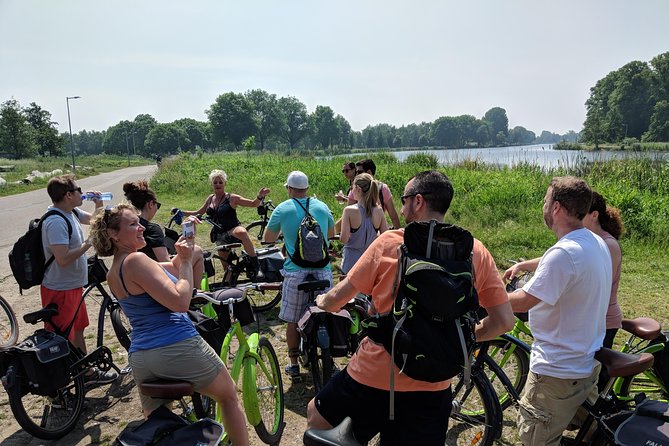 Countryside Bike Tour from Amsterdam: Cheese, Clogs & a Windmill - Waterland by Bicycle, With Wind as Part of the Deal
