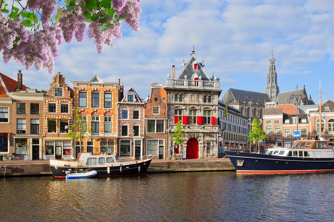 Cultural and Historical Audio guided walking tour Tour of Haarlem - Haarlem history told one street at a time