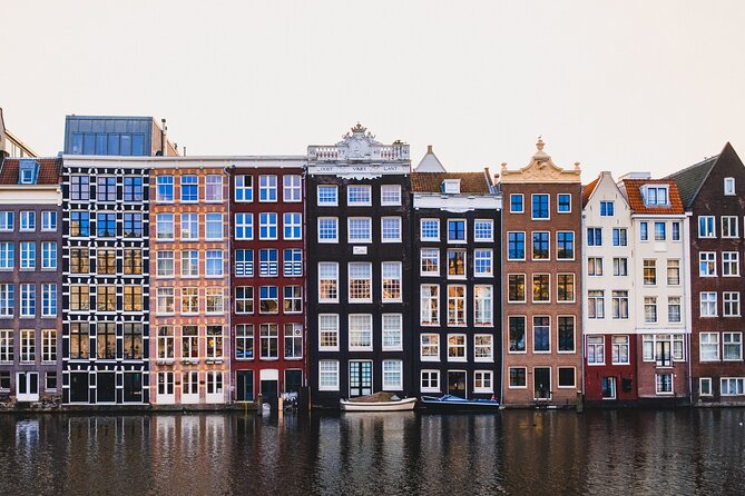 Cursed Houses of Jordaan: Self-Guided Mystery Walk in Amsterdam - Brouwersgracht and the Freedom to Pause