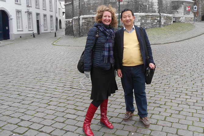 Customized Day Tour in the Netherlands with Art Historian - Van Gogh Museum: a focused way to meet the artist