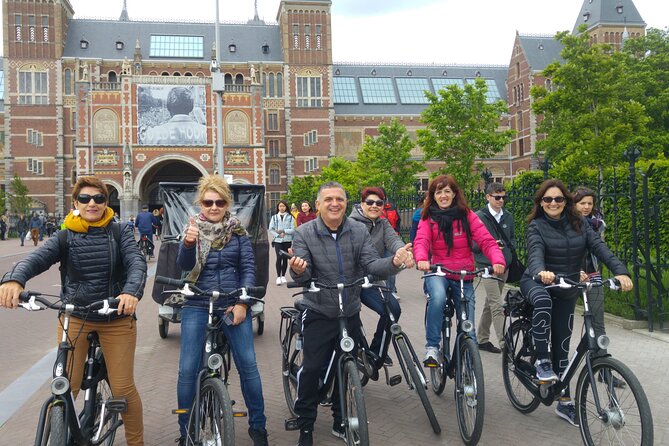 Daily group bike tour in Spanish. - Starting at Spuistraat 30