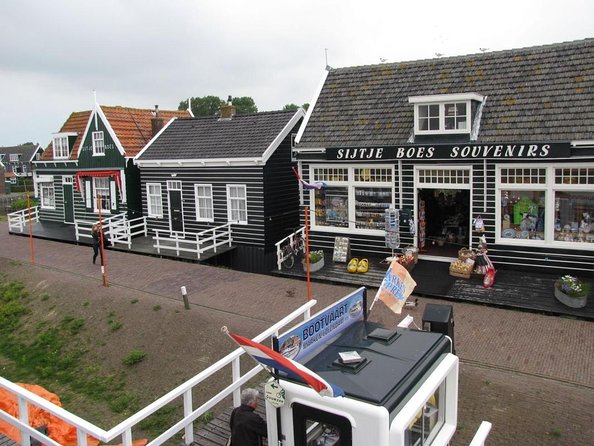 Day Trip to Zaanse Schans, Edam, Volendam and Marken from Amsterdam - Edam, canals, and the old cheese-market square