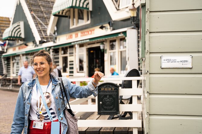 Day Trip to Zaanse Schans, Edam, Volendam and Marken from Amsterdam - Simonehoeve: cheese tasting and wooden clogs