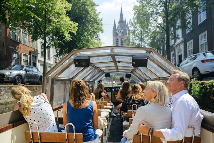 Delft: Canal Cruise with Guided Commentary - Key points at a glance