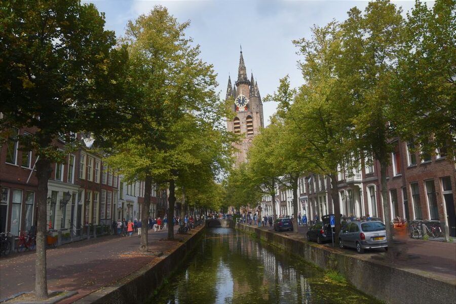 Delft: Private Historical and Cultural Guided Walking Tour - Delft Blue Pottery in Its Home City