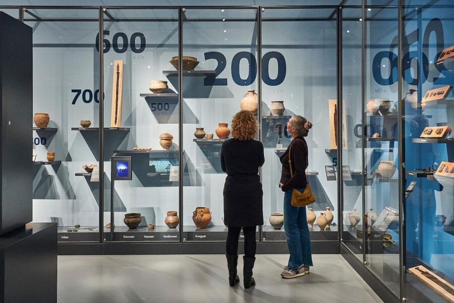 Den Bosch: Het Noordbrabants Museum Entry Ticket - The upper floor and changing exhibitions