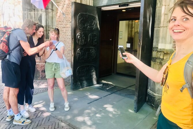 Discover Amsterdam's city center in this Outside Escape game tour - Spui and the former water lock