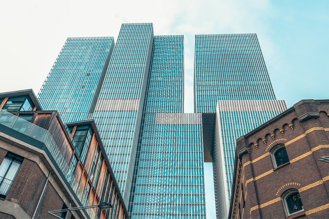 Discover Rotterdam: Classic Highlights Bike Tour with a Local - Cube Houses and the Markthal