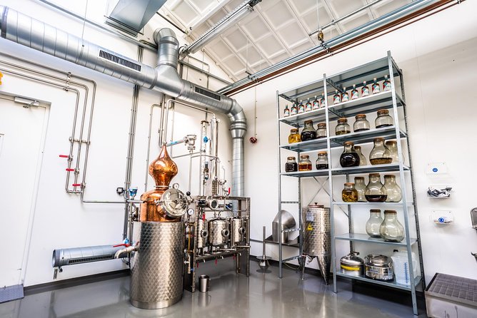 Distillery Tour & Rum Tasting @Spirited Union Rum Co. (Amsterdam) - The lab tasting: compare before you choose a drink