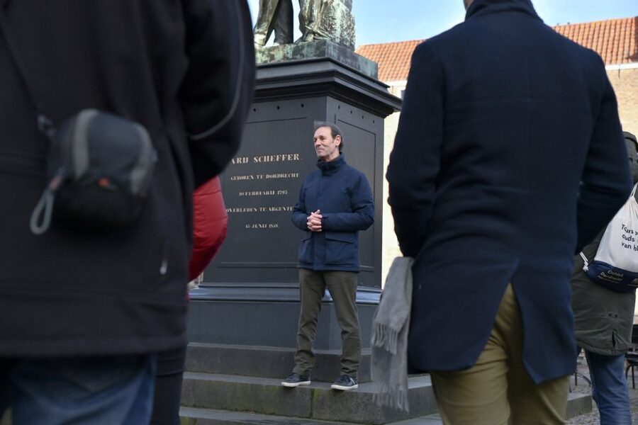 Dordrecht: City Walking Tour with Boat Ride - Key points to know before booking