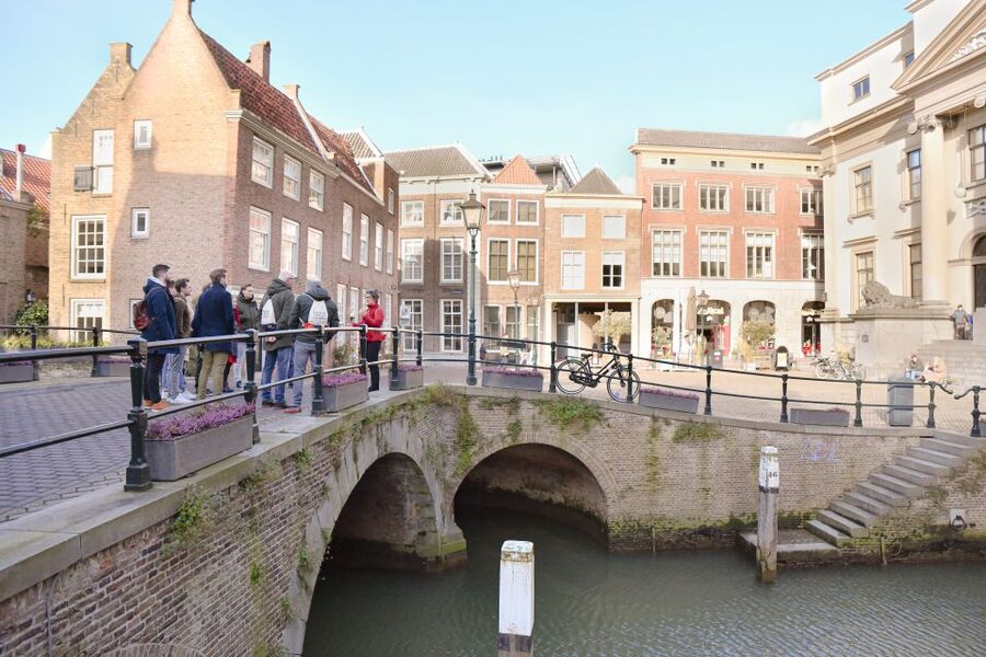 Dordrecht: Dark History Tour - Dordrecht after dark, even in daylight