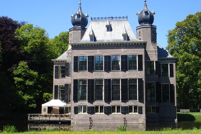Drive it yourself electric History and Castle GPS audio tour - Huys te Warmont and its estate setting