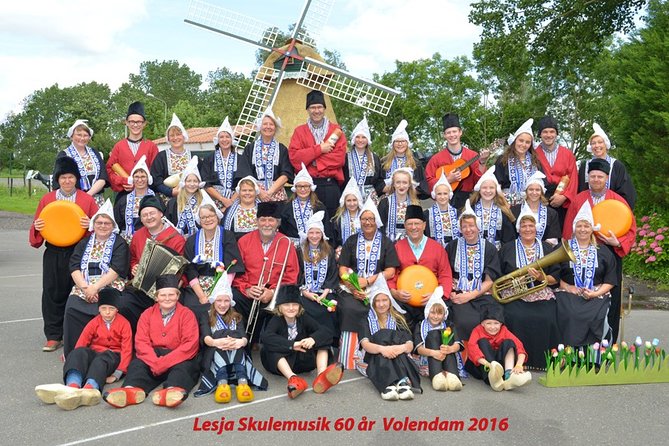 Dutch Experience in Volendam with Traditional Outfits - Putting on Dutch costume and wooden shoes