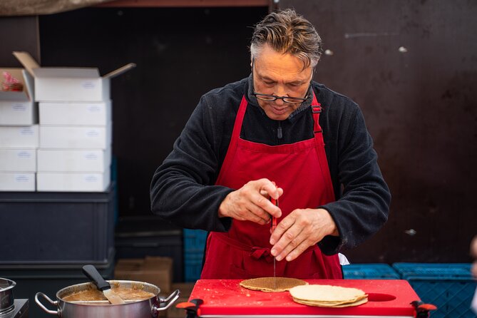 Dutch Street Food Tour on Amsterdam Market - Dutch Food Explained in Its Local Setting