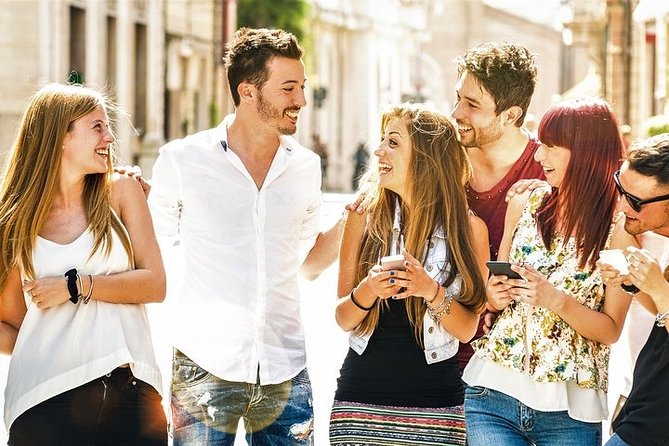 e-Scavenger hunt Alkmaar: Explore the city at your own pace - Reading Alkmaar through its first eight stops