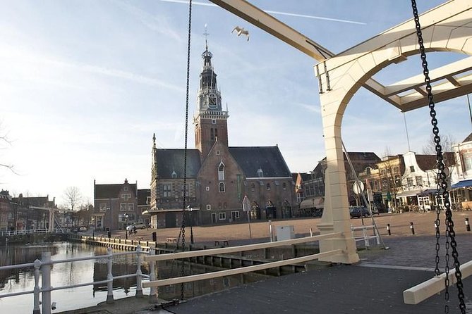 e-Scavenger hunt Alkmaar: Explore the city at your own pace - Timing, meeting point, and cancellation advice