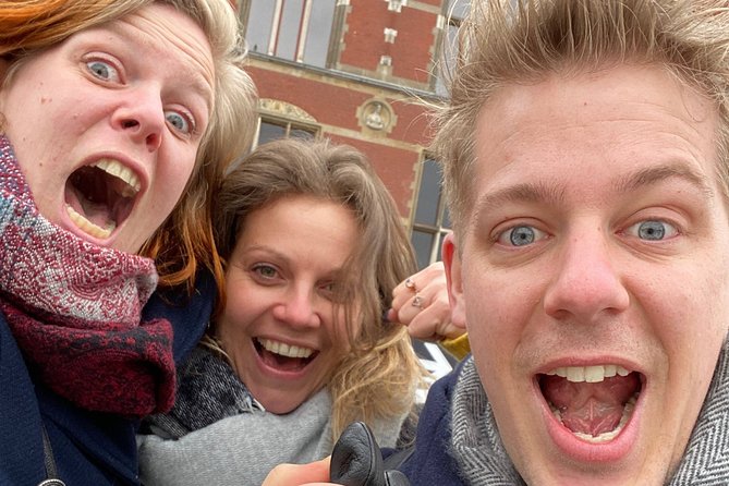 e-Scavenger hunt Delft: Explore the city at your own pace - Gemeenlandshuis and the Vermeer Centrum