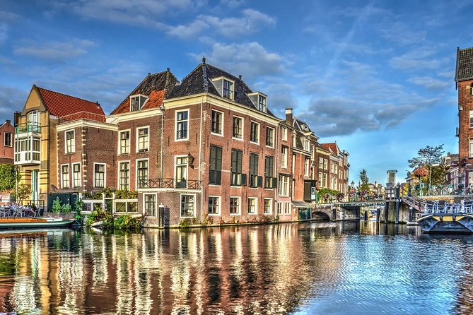 e-Scavenger hunt Leiden: Explore the city at your own pace - Morspoort and the city’s wall poems