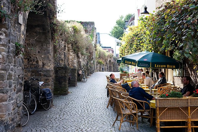 e-Scavenger hunt Maastricht: Explore the city at your own pace - Price, group size, and practical value