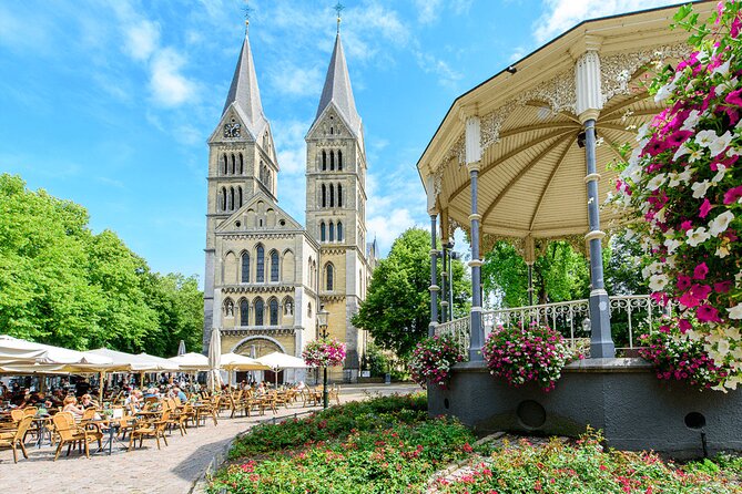 e-Scavenger hunt Roermond: Explore the city at your own pace - What the $37.25 group price really buys