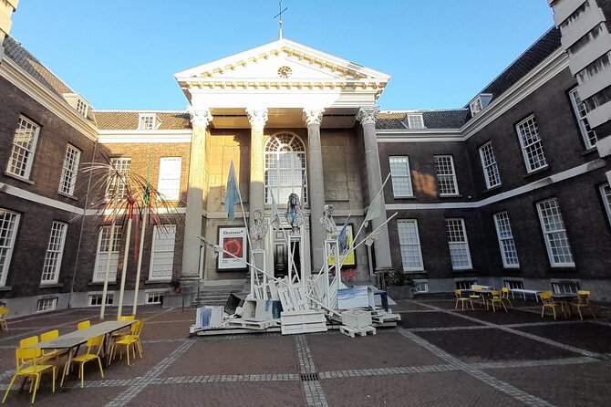 e-Scavenger hunt Schiedam: Explore the city at your own pace - Art and City Stories at Stedelijk Museum Schiedam