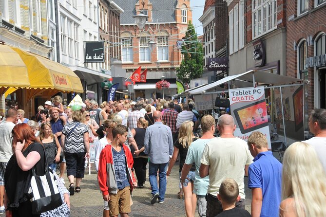 e-Scavenger hunt Sneek: Explore the city at your own pace - Sneek’s churches, from medieval stone to neo-Gothic design