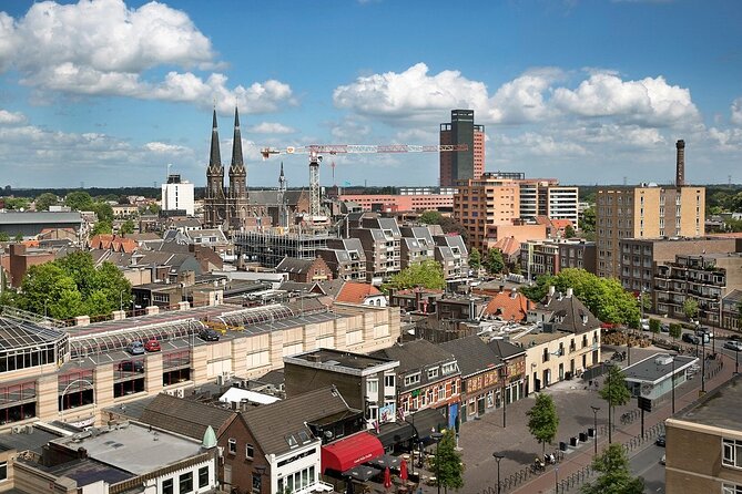 e-Scavenger hunt Tilburg: Explore the city at your own pace - Tilburg’s cultural meeting places