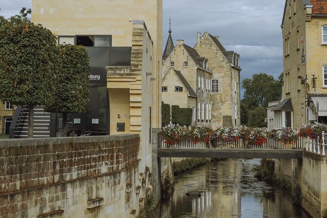 e-Scavenger hunt Valkenburg: Explore the city at your own pace - Valkenburg Castle ruins and the overlooked garden