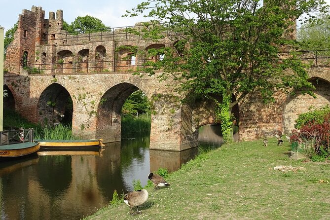 e-Scavenger hunt Zutphen: Explore the city at your own pace - Two museums, two different stops
