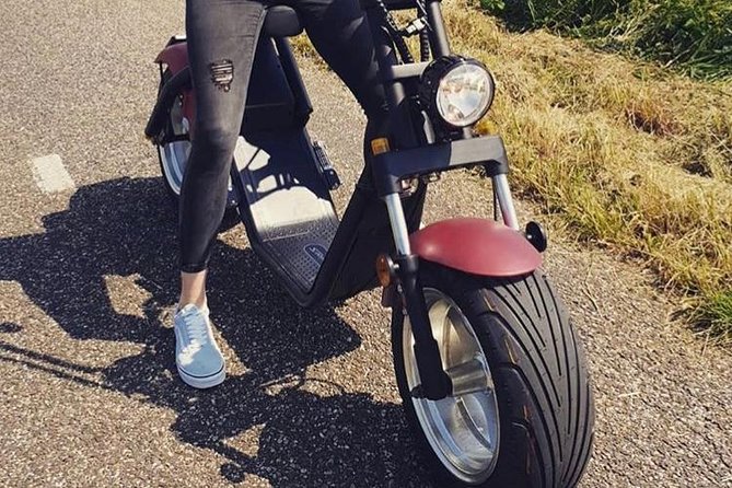 E-scooter rental Volendam - Countryside of Amsterdam - Choosing three hours, five hours, or eight