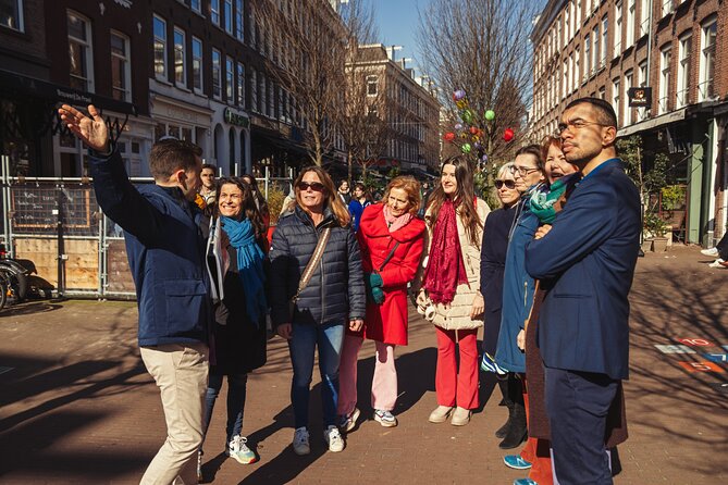 Eating Amsterdam: Albert Cuyp Market & The Pijp Food Tour - Making a hot stroopwafel from scratch