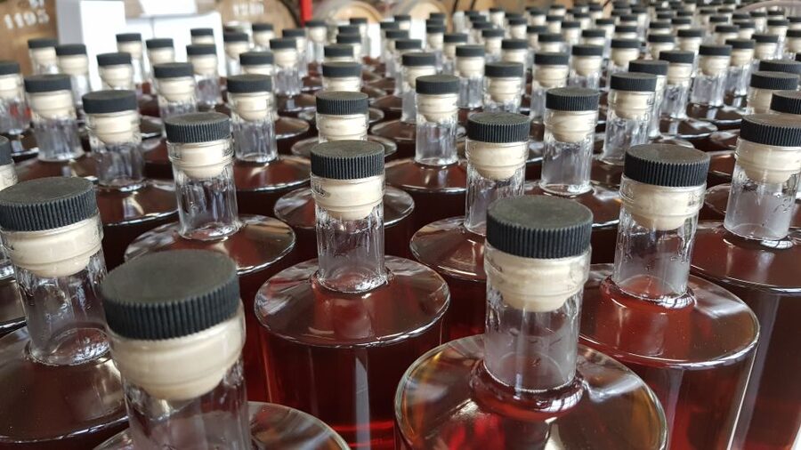 Eindhoven: Bottle Distillery Tour and Tasting Experience - Inside Eindhoven’s Bottle Distillery
