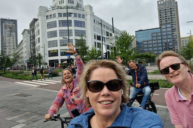 Eindhoven: Guided bicycle tour of the Highlights of Eindhoven - Key points at a glance