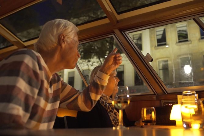 Evening Canal Cruise in Amsterdam with Wine & Cheese Option - Choosing the wine and cheese option