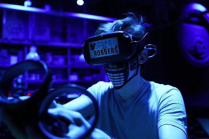 Free Roam VR in Amsterdam – Immerse Yourself in a Virtual World! - Cancellation and booking details