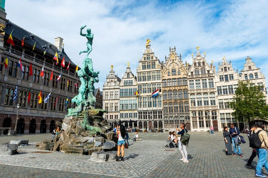 From Amsterdam: Antwerp & Ghent Full Day Tour - Ghent begins with the Castle of the Counts