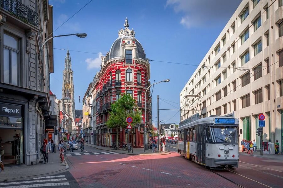 From Amsterdam: Antwerp & Ghent Full Day Tour - The coach transfer and the change of mood