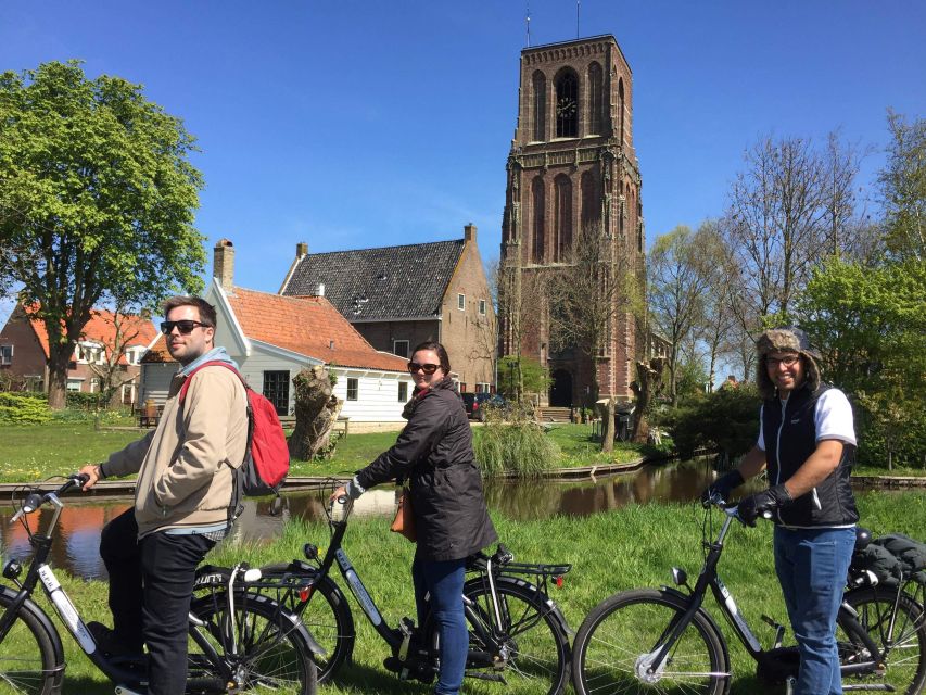 From Amsterdam: Countryside Bike Tour - Small villages, farms, and animals along the route