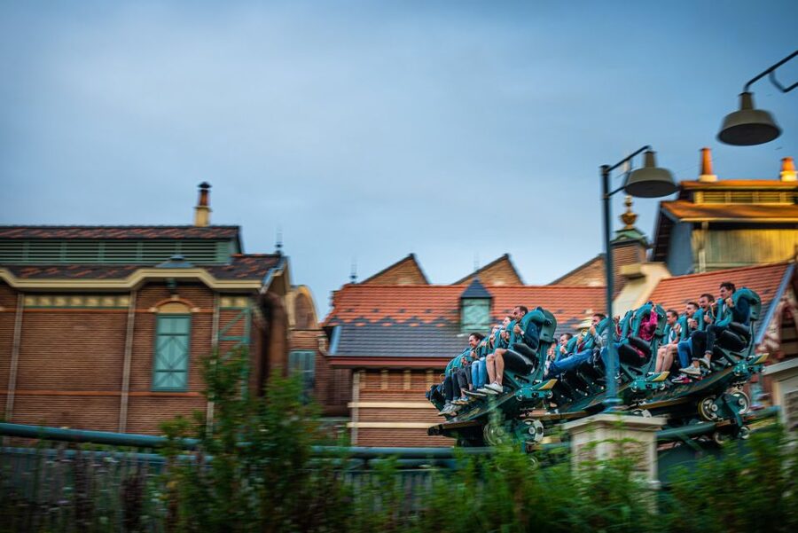 From Amsterdam: Day Trip to Efteling Theme Park with Ticket - Key points to know before booking